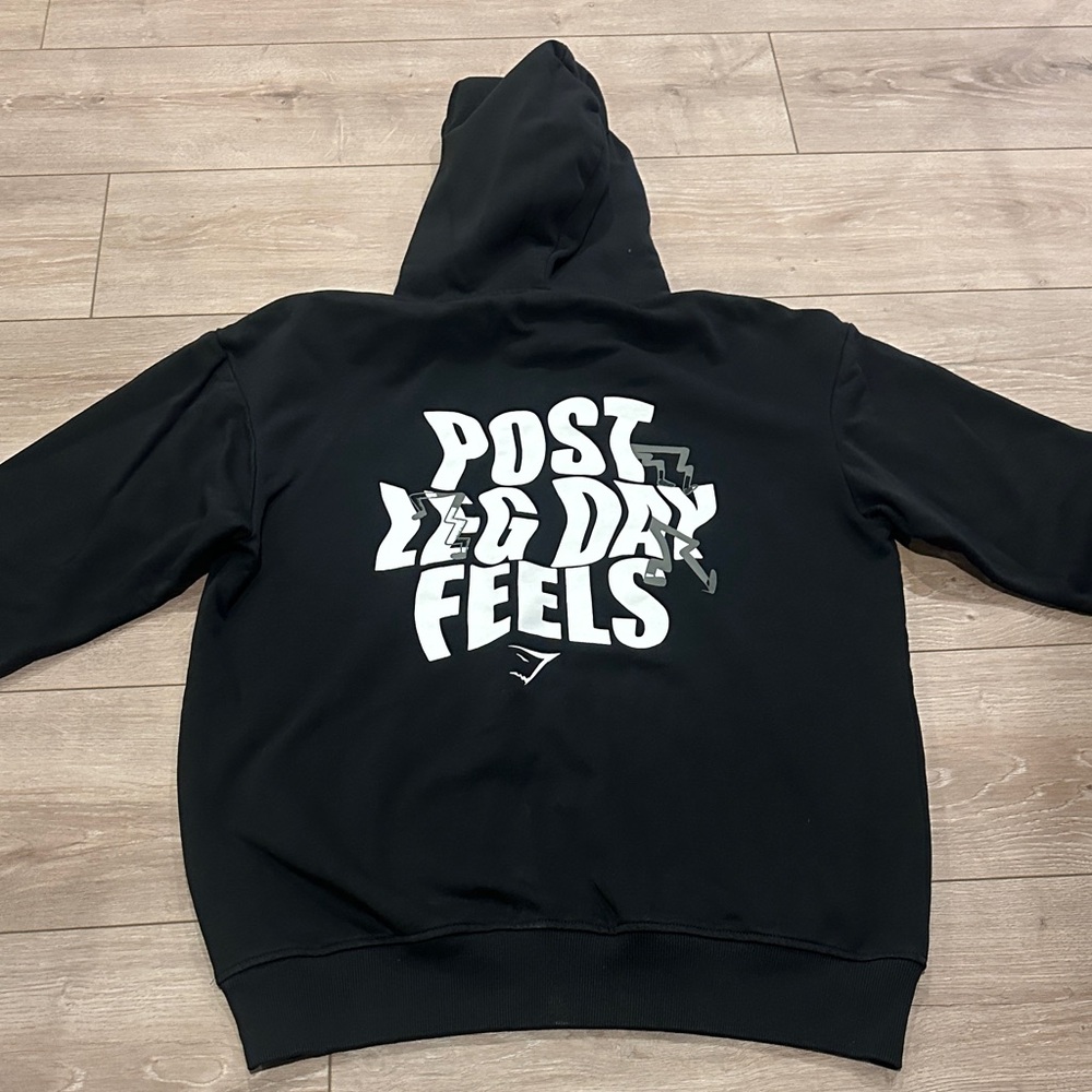 Gymshark Black Sweatshirt